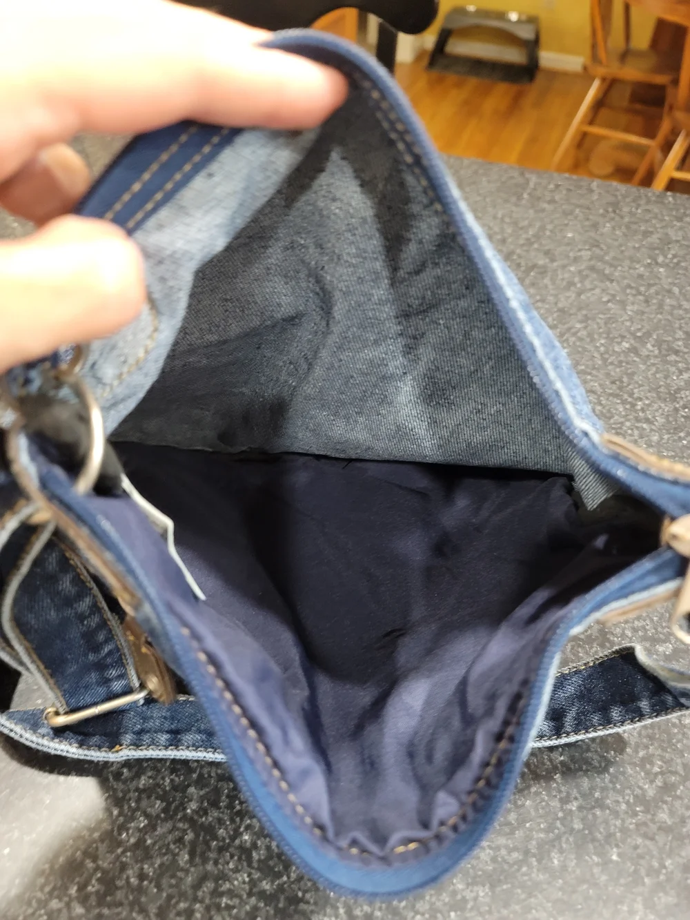 Y2K-style multi-pocket denim crossbody bag  blue jean